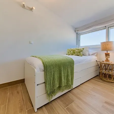 Holidays2Fuengirola Duplex With Stunning Sea View, Terraces,1St Line Beside Port Exterior photo