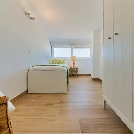Holidays2Fuengirola Duplex With Stunning Sea View, Terraces,1St Line Beside Port Exterior photo