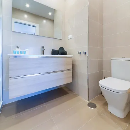 Holidays2Fuengirola Duplex With Stunning Sea View, Terraces,1St Line Beside Port Exterior photo