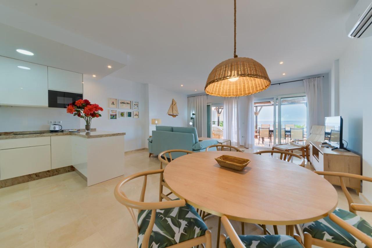 Holidays2fuengirola Duplex With Stunning Sea View, Terraces,1st Line Beside Port *