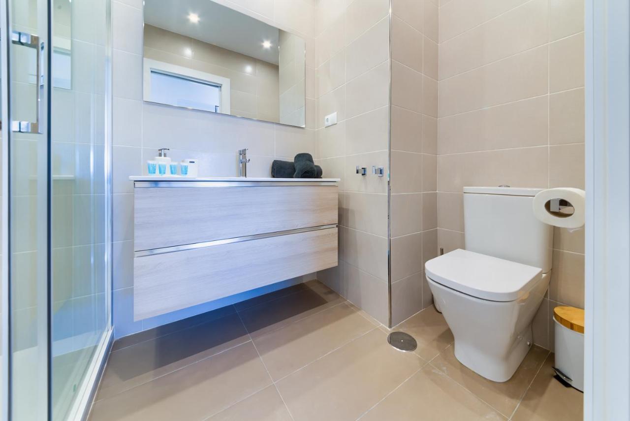 Holidays2fuengirola Duplex With Stunning Sea View, Terraces,1st Line Beside Port * Fuengirola
